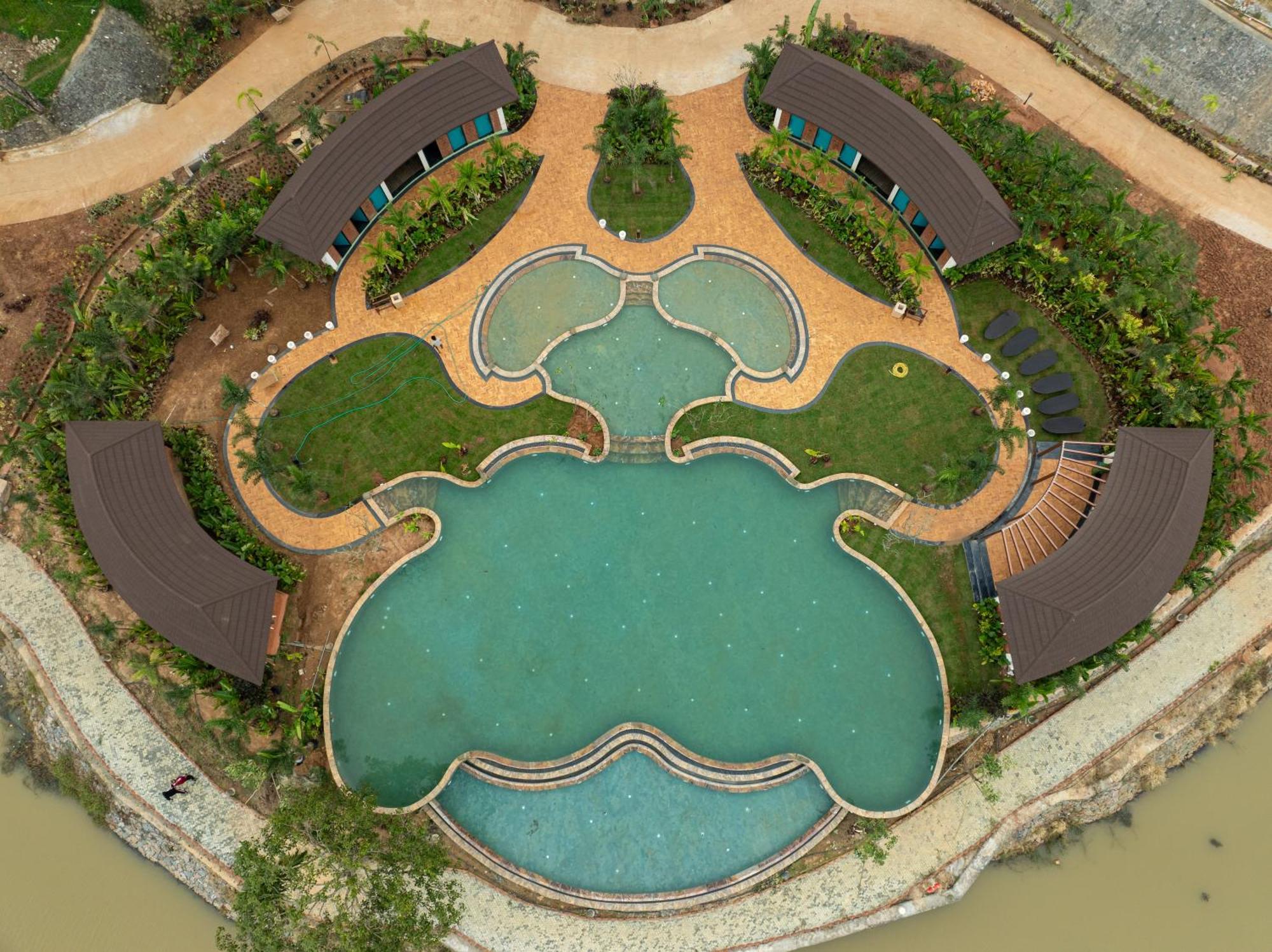 Timbertales Luxury Resort Coorg Madikeri Exteriör bild